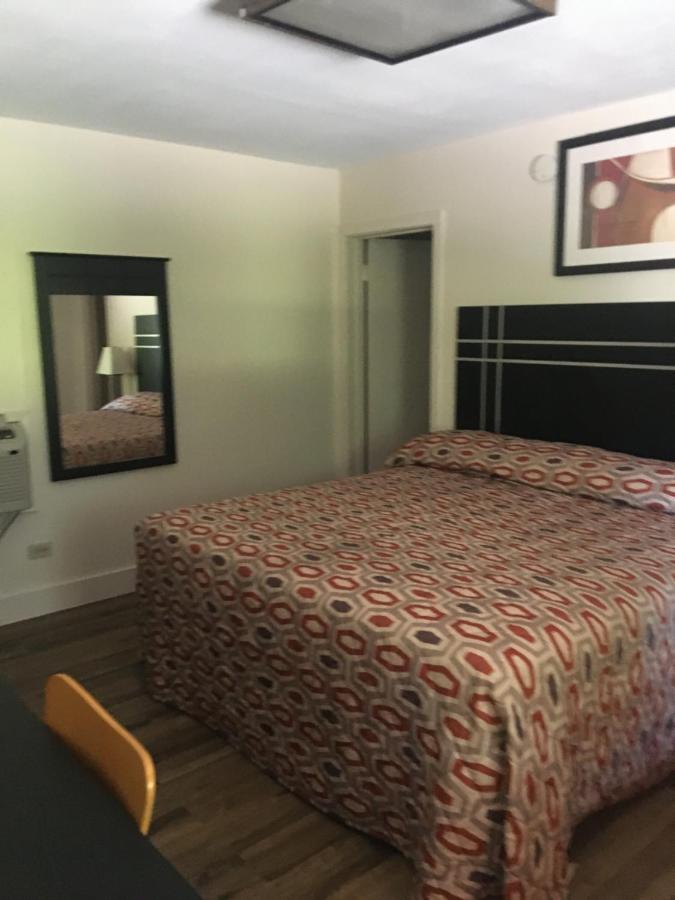 Woodlawn Hills Motel Henderson Eksteriør bilde
